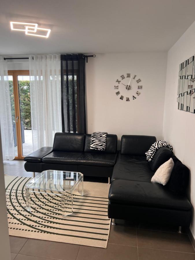 Appartement Red Jardin Tres Calme Saint-Louis  Exterior foto
